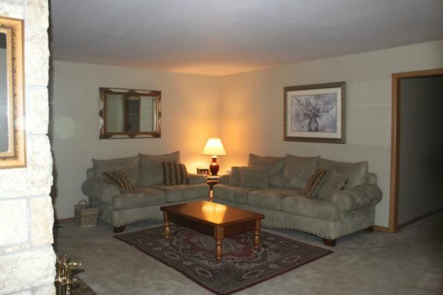 1 Neumann Drive — photo 7