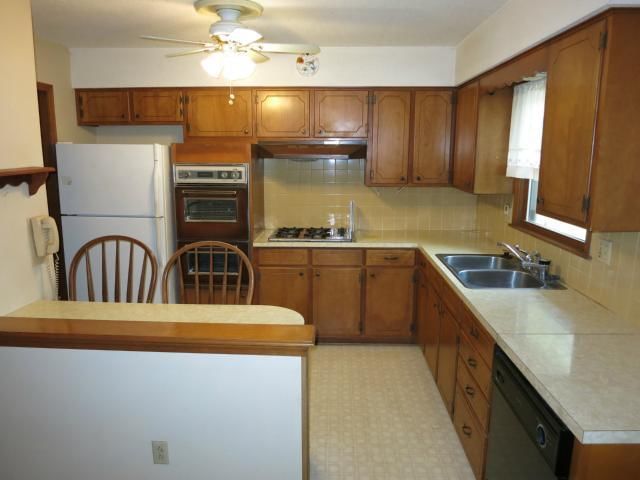 1223 E 25TH Street — photo 4