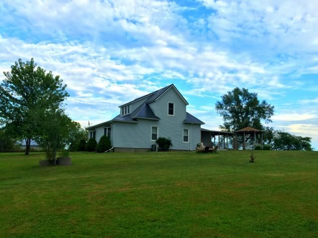 598 W Orchard Street — photo 5