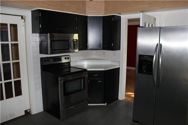 205 E Culton Street — photo 15