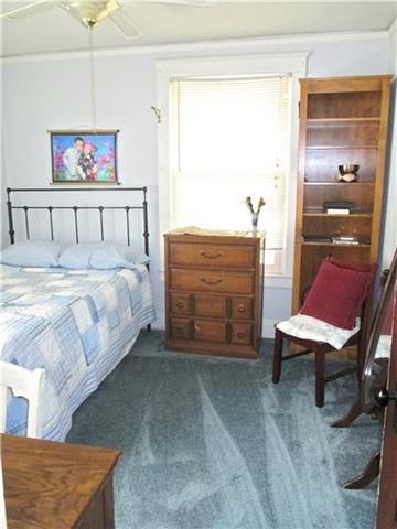 217 N Jackson Avenue — photo 23