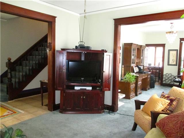 217 N Jackson Avenue — photo 8