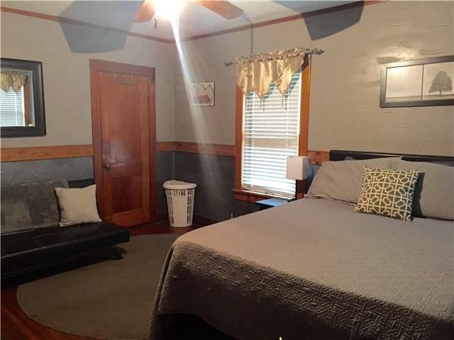 419 WILSON Street — photo 16