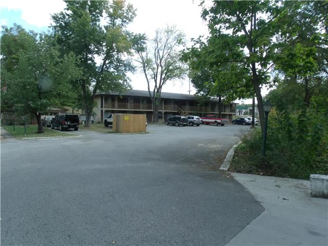 303 W Young Street — photo 6