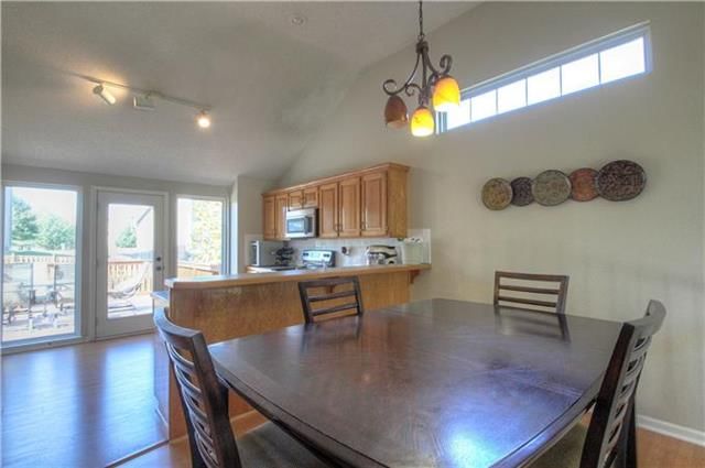5840 Meadowsweet Lane — photo 8