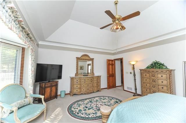 101 The Woodlands Drive — photo 15