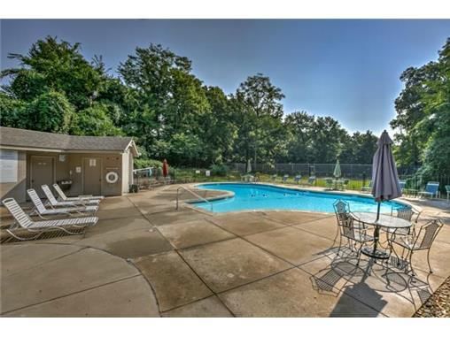 101 The Woodlands Drive — photo 25