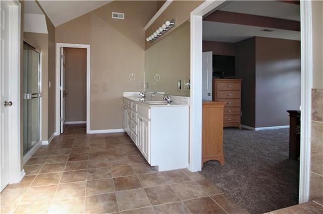4415 N 122nd Terrace — photo 11