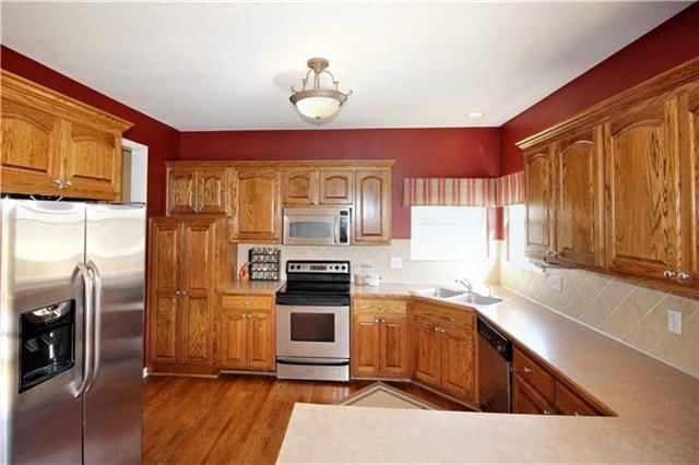 4415 N 122nd Terrace — photo 5