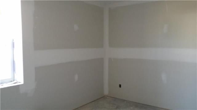 1301 NW Basswood Court — photo 6