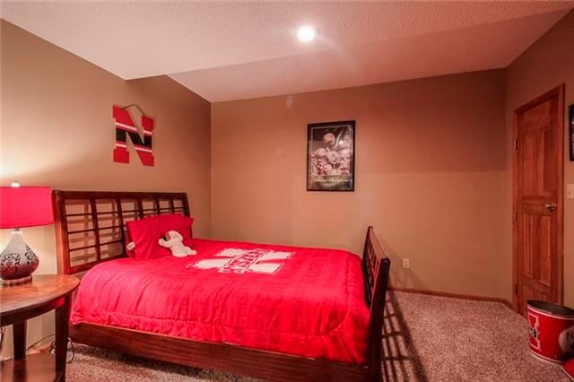 3700 S GRAND Avenue — photo 19