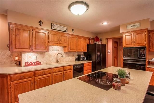 3700 S GRAND Avenue — photo 7