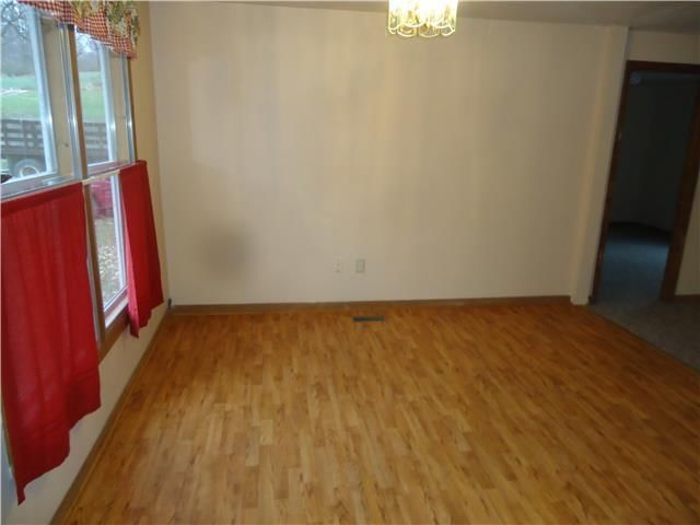 721 Division Street — photo 6