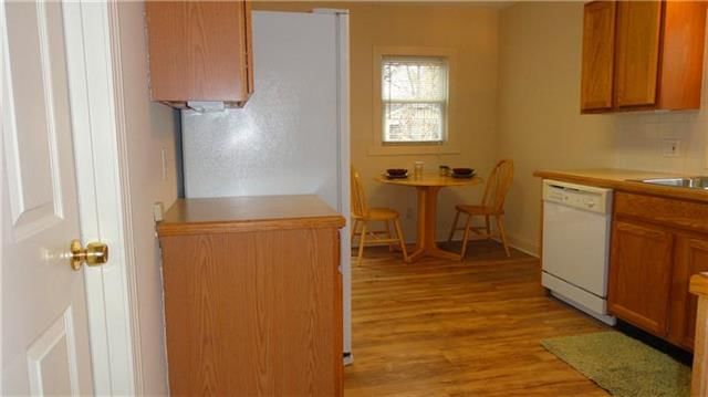 302 W 82ND Street — photo 7