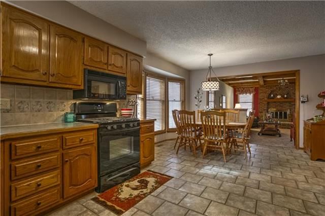 7758 Pflumm Court — photo 11