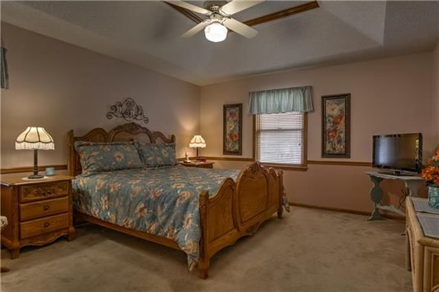 7758 Pflumm Court — photo 14