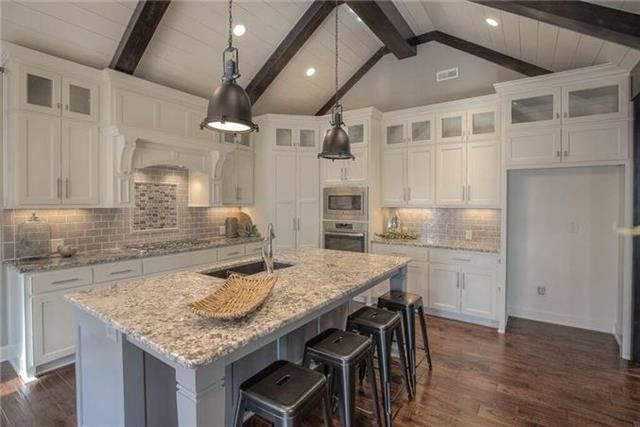 1404 Kenton Lane — photo 9