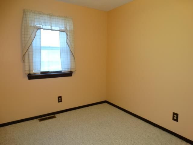 207 Ellis Place — photo 13