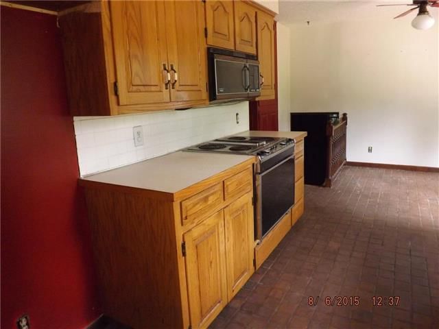 6209 Manning Avenue — photo 3