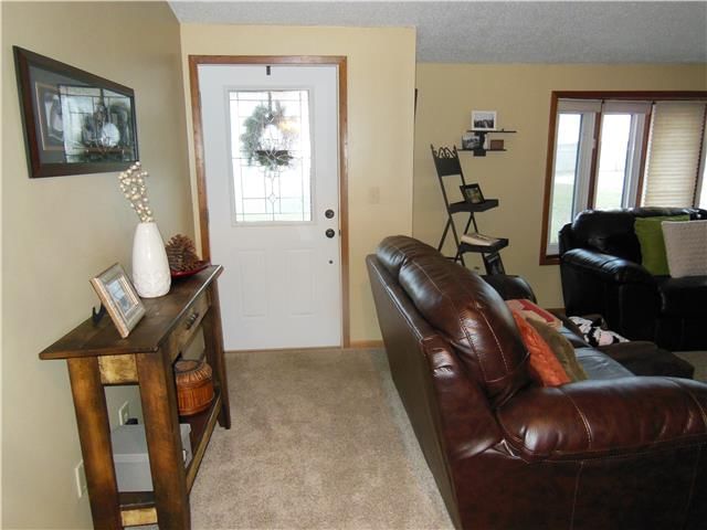 197 SW Holly Lane — photo 9
