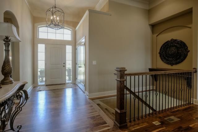 9792 Houston Street — photo 2
