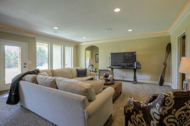 9792 Houston Street — photo 15