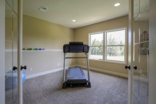 9792 Houston Street — photo 18