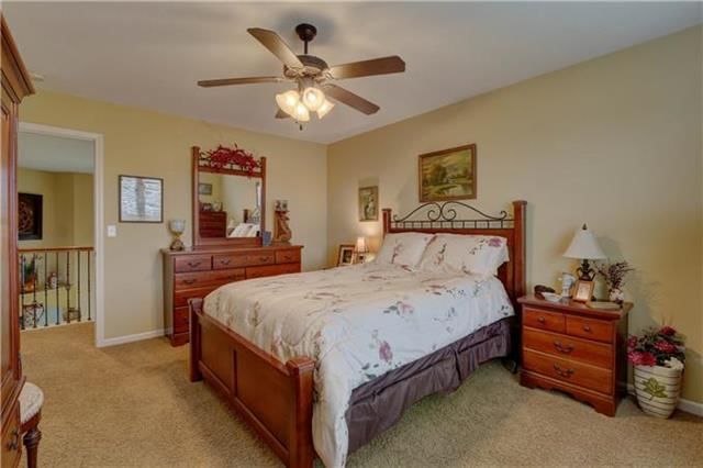 5726 NE Timber Hills Drive — photo 12