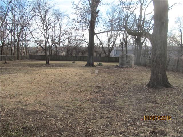 623 E 97TH Street — photo 24