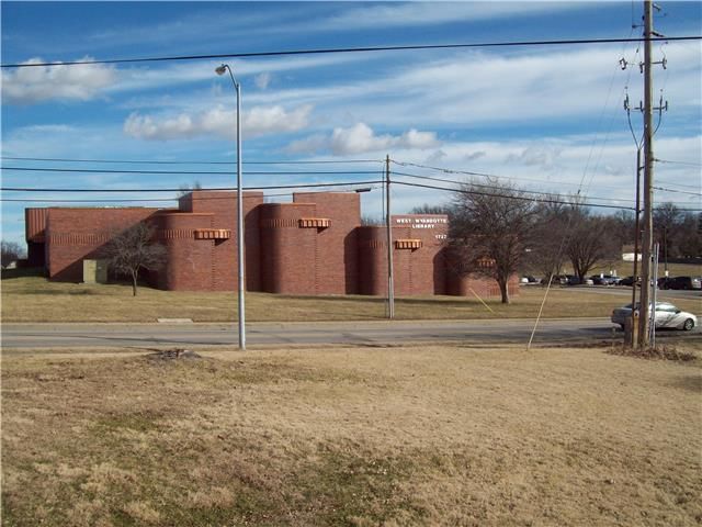 8201 WOOD Avenue — photo 12