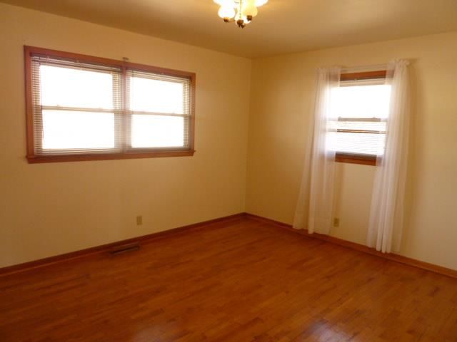520 E 3rd Street — photo 3
