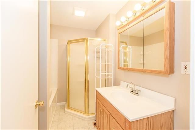 5318 N Highland Avenue — photo 11