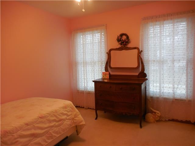 516 S Monroe Street — photo 10