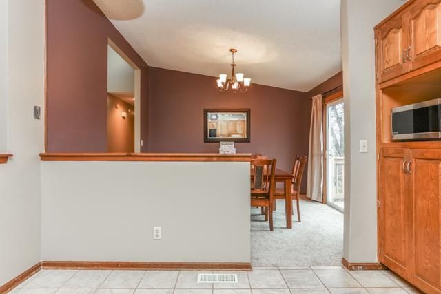 8113 WOODSTONE Street — photo 9