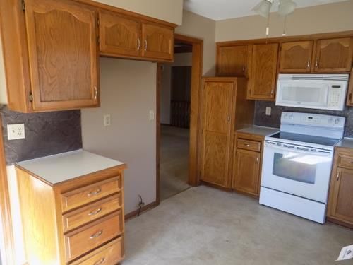 208-10 NW Highland Lane — photo 19