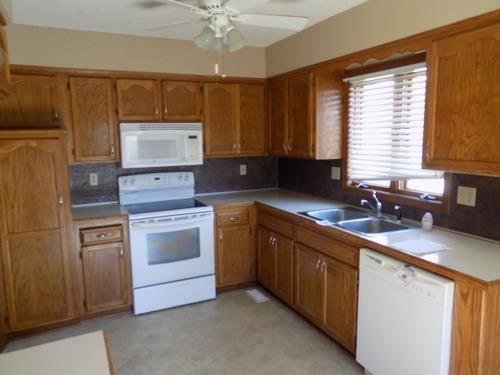 208-10 NW Highland Lane — photo 20