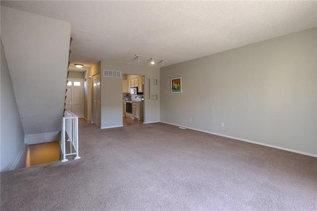 10021 W 95TH Street — photo 6
