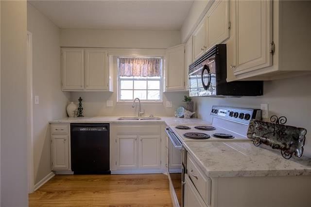 10021 W 95TH Street — photo 9