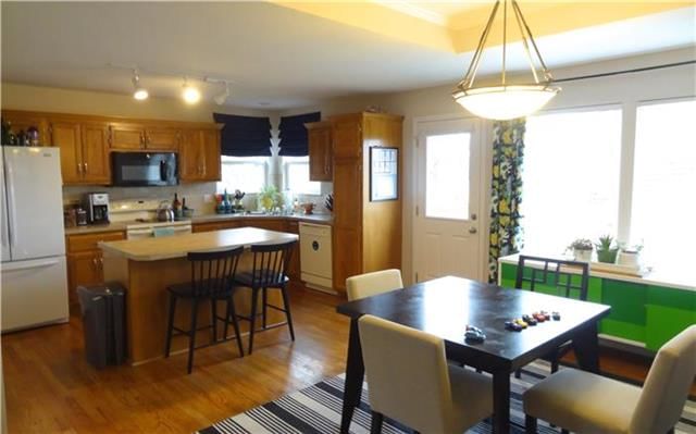 4808 Broadway Terrace — photo 3