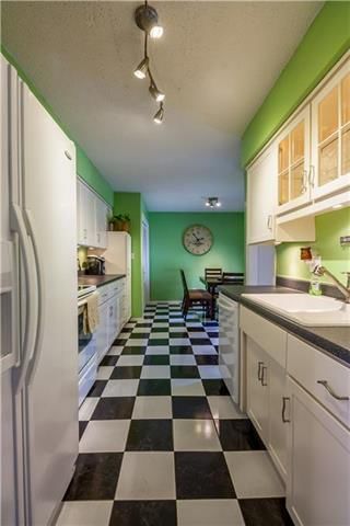 11904 W 66TH Terrace — photo 6