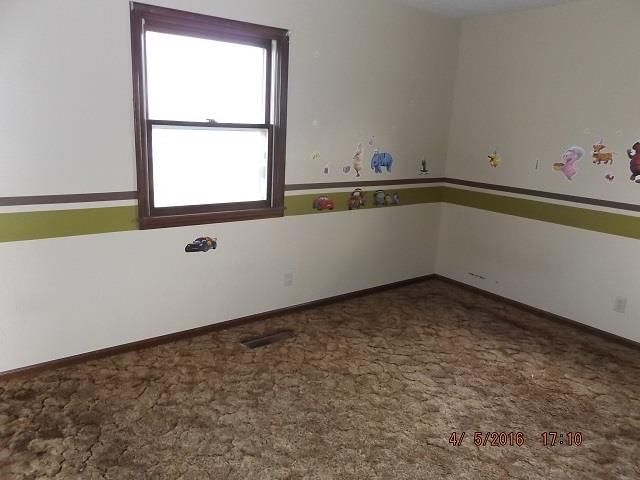 605 Bobcat Avenue — photo 5
