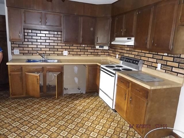 605 Bobcat Avenue — photo 8