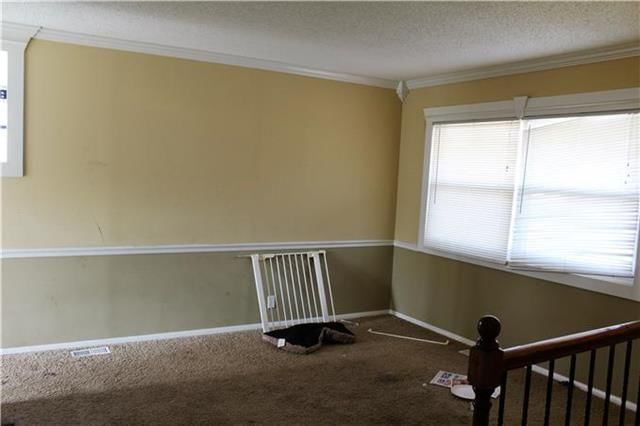 18511 E SHOSHONE Drive — photo 3