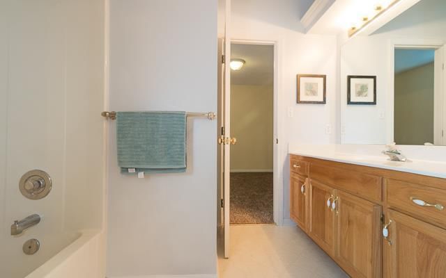1112 NE DEPOT Drive — photo 18