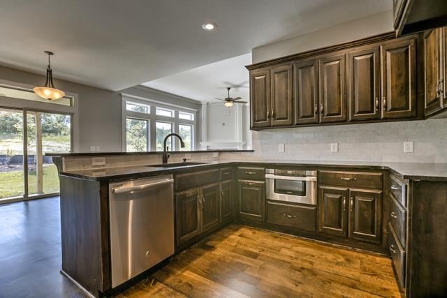 9205 N Dawn Avenue — photo 10