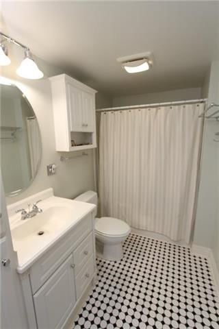 713 Walnut Street — photo 16