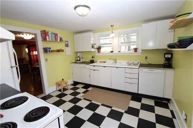 713 Walnut Street — photo 7