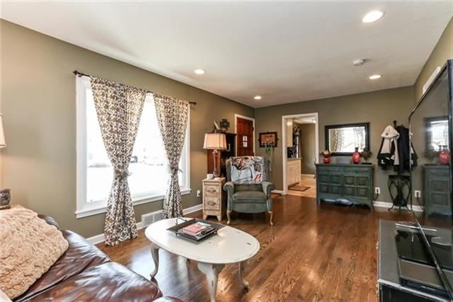 5010 W 71st Terrace — photo 4
