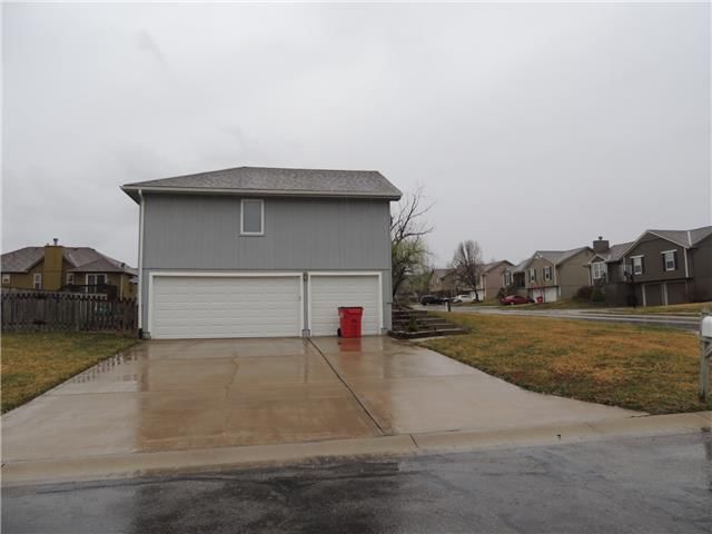 401 Nelson Drive — photo 3