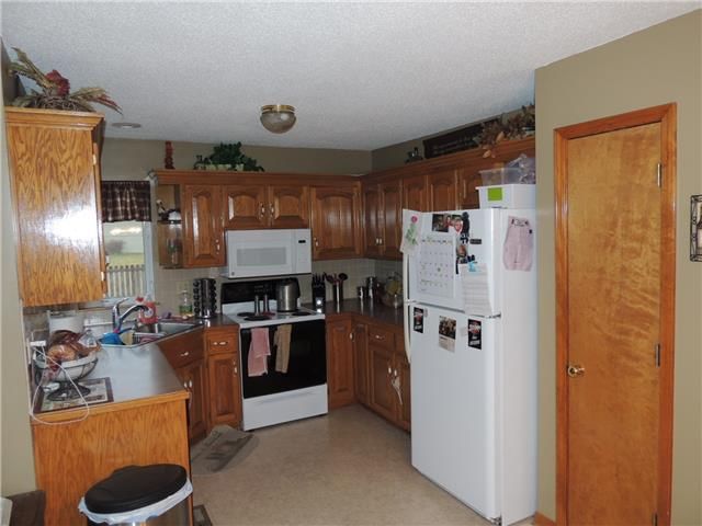 401 Nelson Drive — photo 8